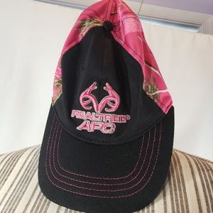 Paramount Outdoors Realtree APC Pink Tree Branch Camo Cap Adjustable Back Mesh